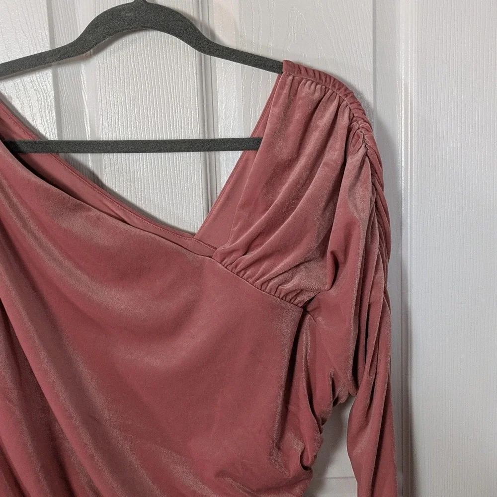 NWT Express Velvet Bodysuit Ruched‎ Long Sleeve V-Neck Party Top XL